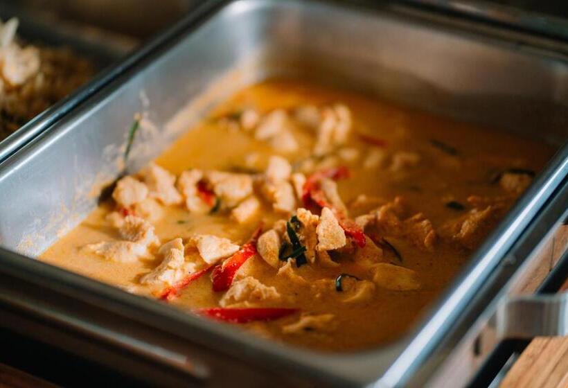 Sawasdee Sukhothai Resort