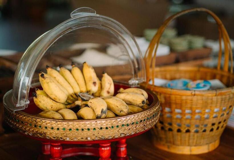 Sawasdee Sukhothai Resort