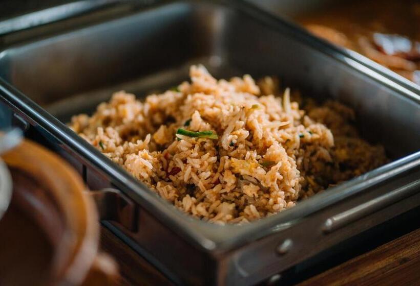 Sawasdee Sukhothai Resort