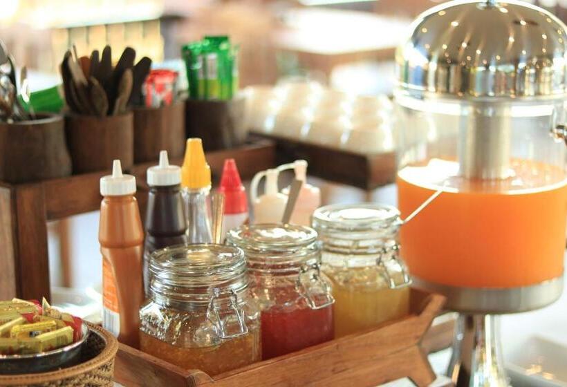 Sawasdee Sukhothai Resort