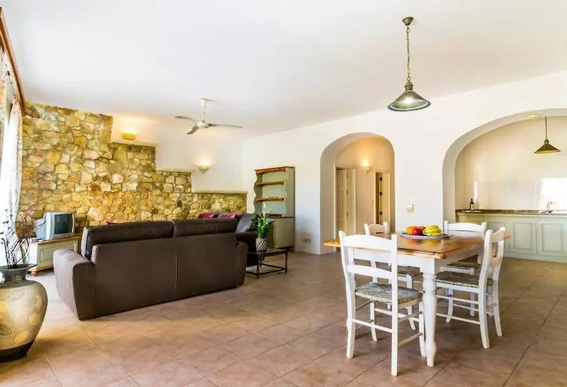 Ta Frenc Apartments