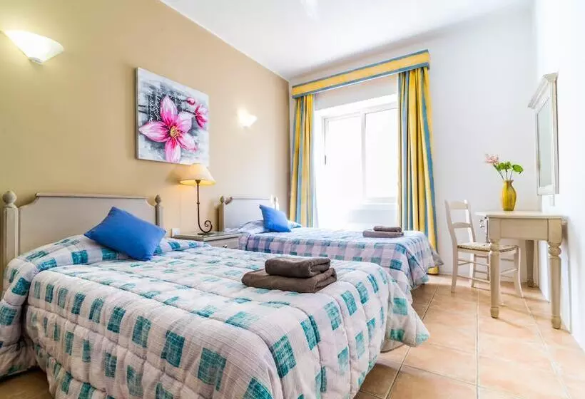 Ta Frenc Apartments