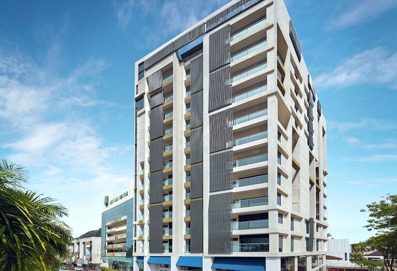 Tropics Eight Suites