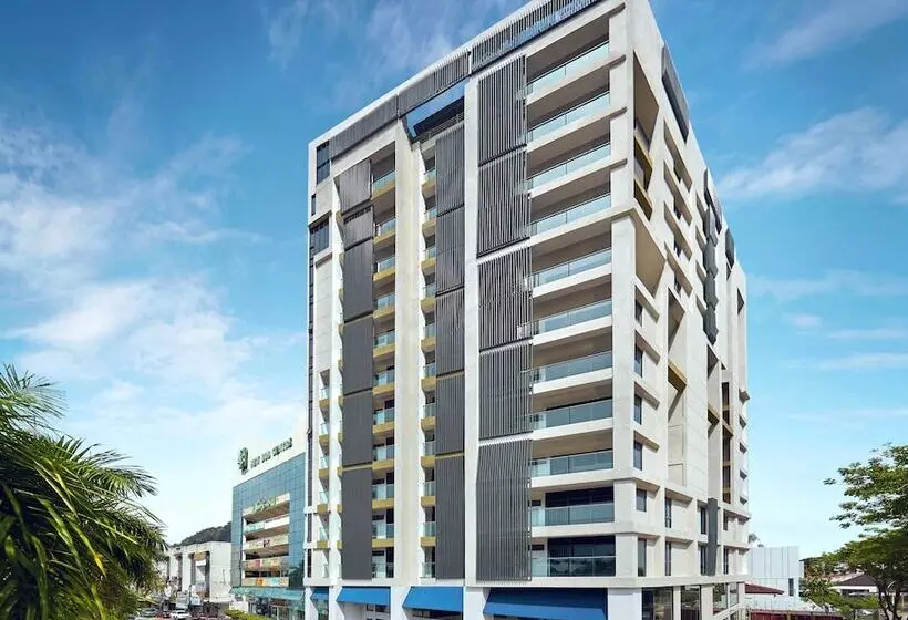 Tropics Eight Suites