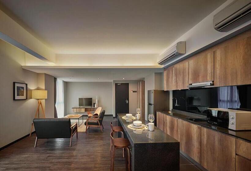 Tropics Eight Suites