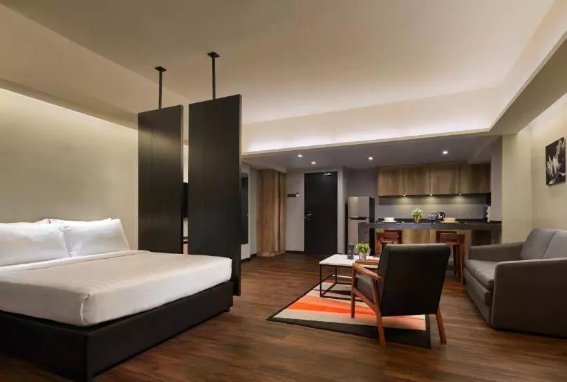 Tropics Eight Suites