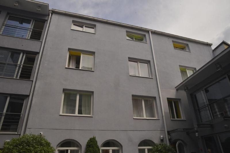 Whole Wide World Hostel