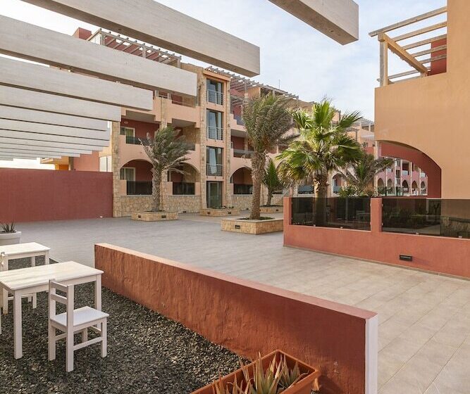 Aparthotel Por Do Sol