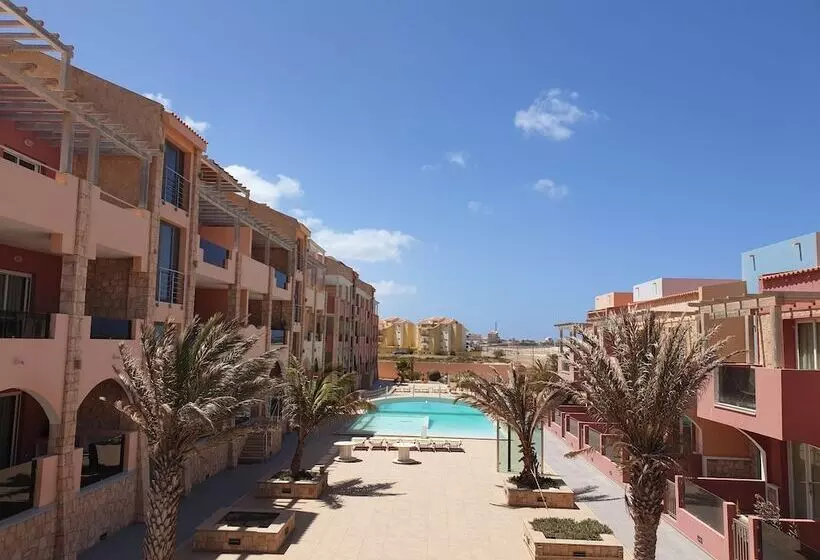 Aparthotel Por Do Sol