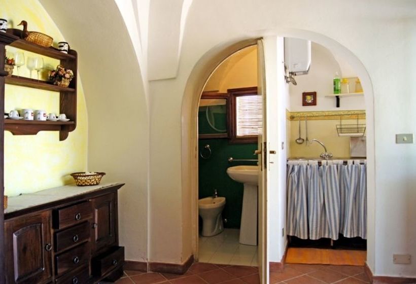 I Dammusi Di Punta Karace