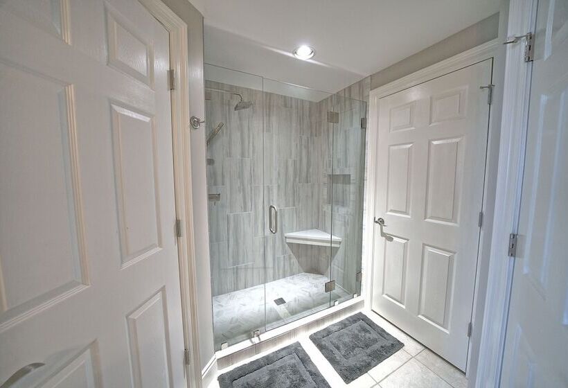 Gulf Crest Condominiums