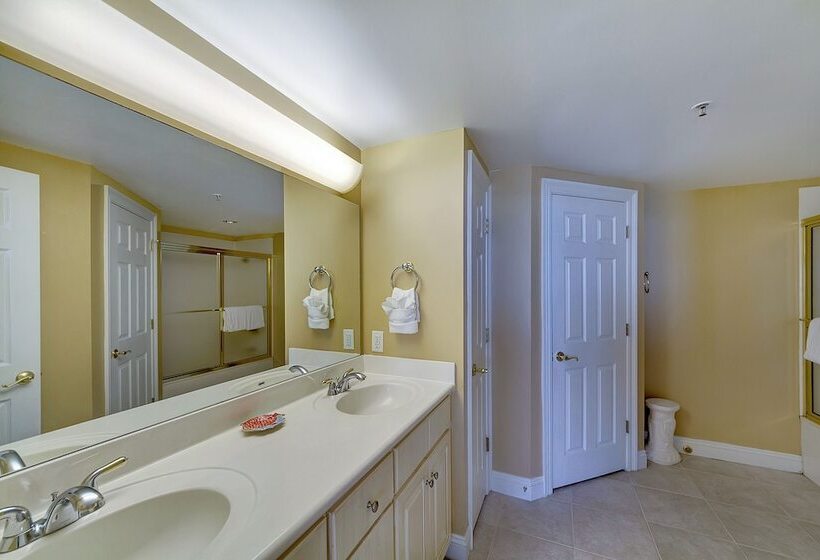 Gulf Crest Condominiums