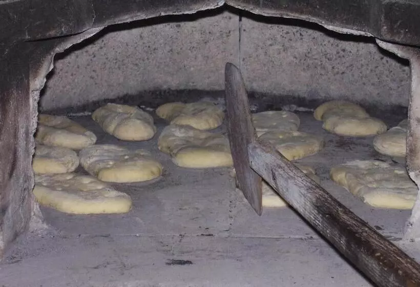 Hotelli Agriturismo Cuile De Molino