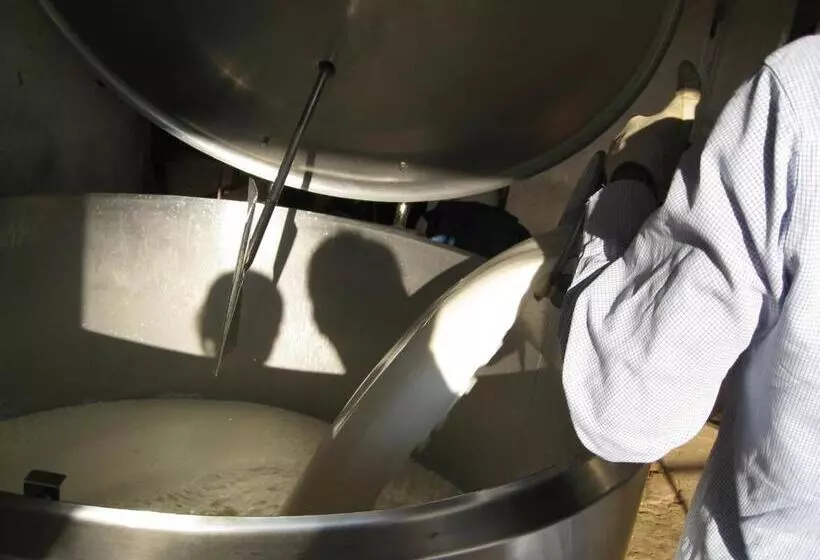 Hotelli Agriturismo Cuile De Molino