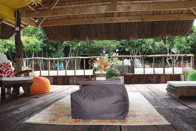 酒店 Bohol Bee Farm