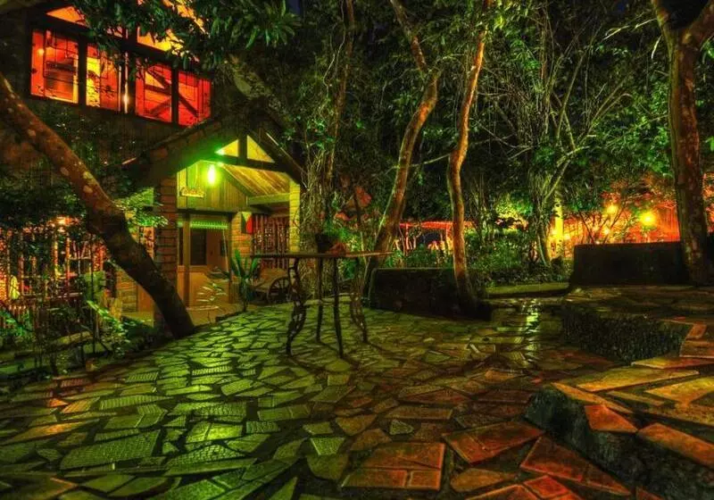 Hotelli Bohol Bee Farm