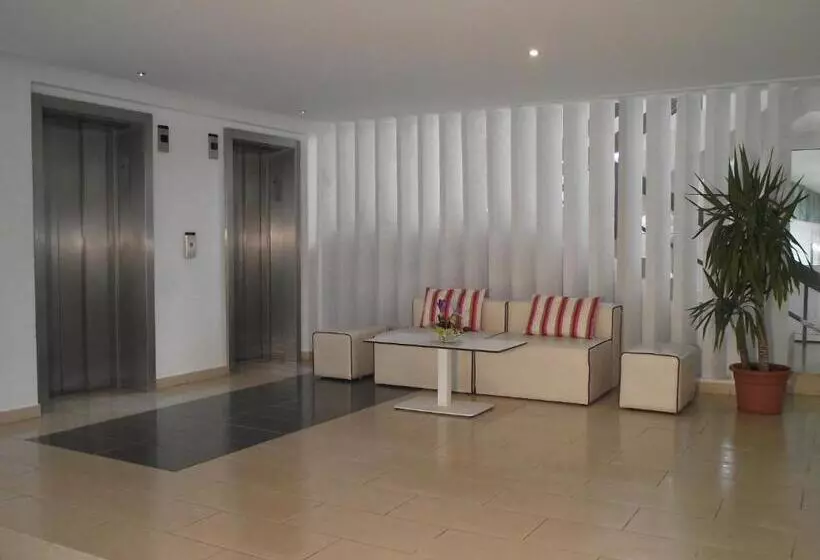 Hotel Favorit