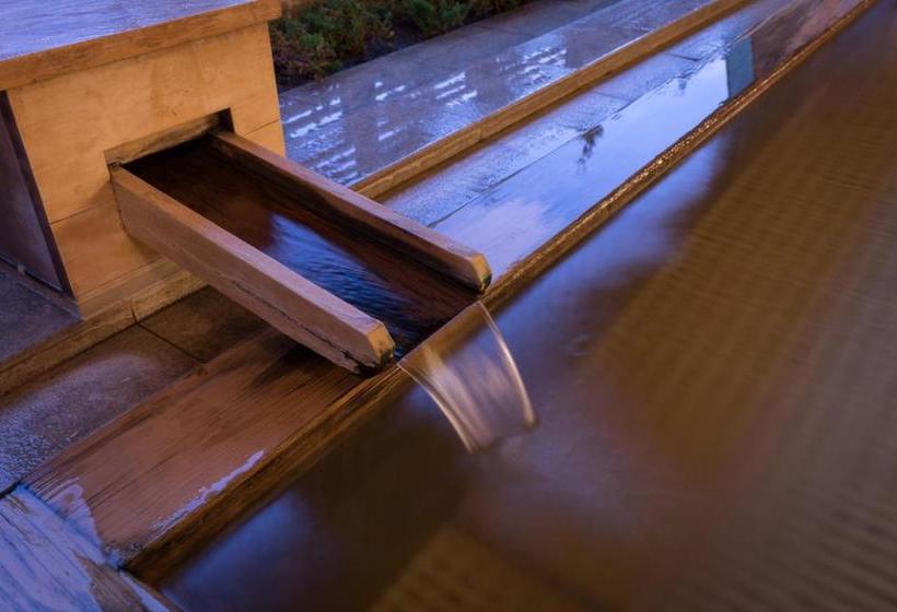 בית מלון כפרי Hanamaki