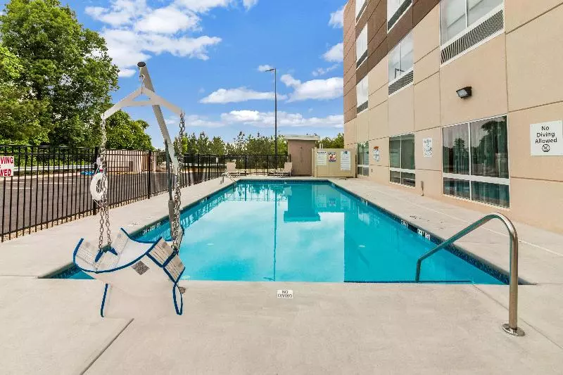 Hotelli Holiday Inn Express   Villa Rica, An Ihg