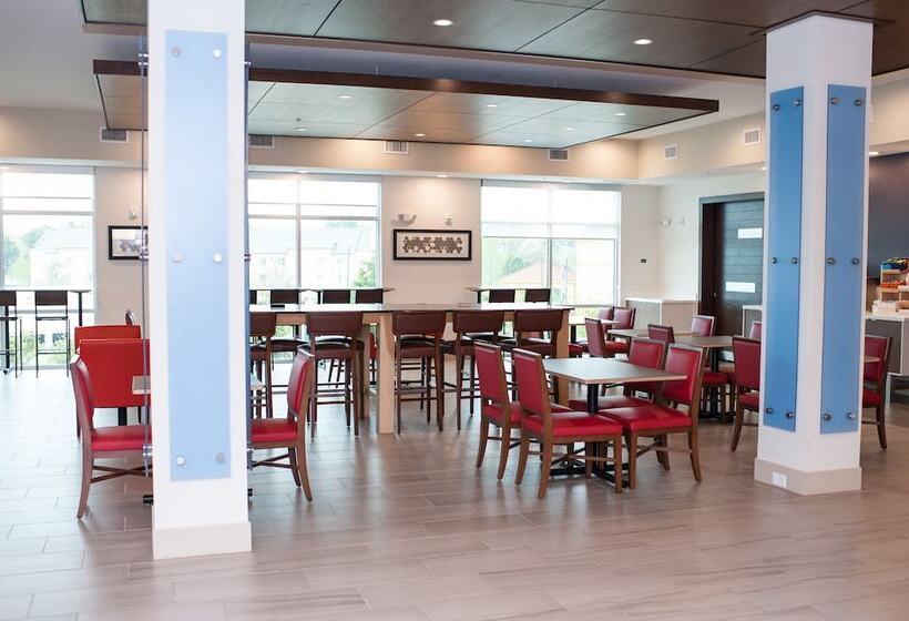 فندق Holiday Inn Express And Suites  Birmingham North Fultondale By Ihg