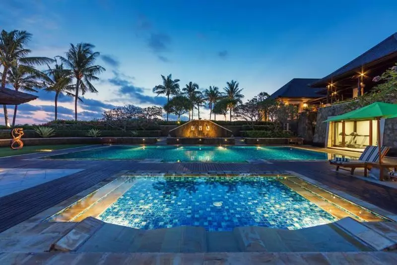 Hotelli Nirwana Villas Estate