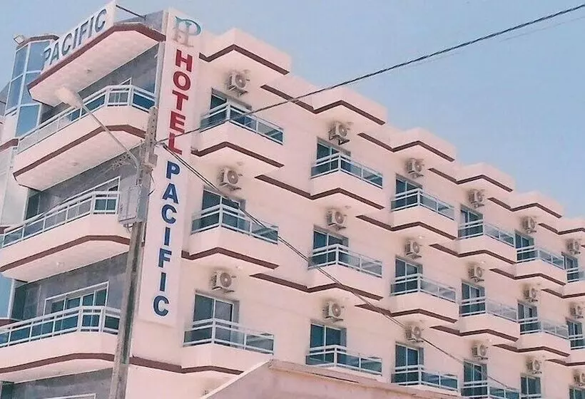 Hotel Pacific