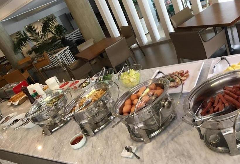 ホテル Palgong Emillia