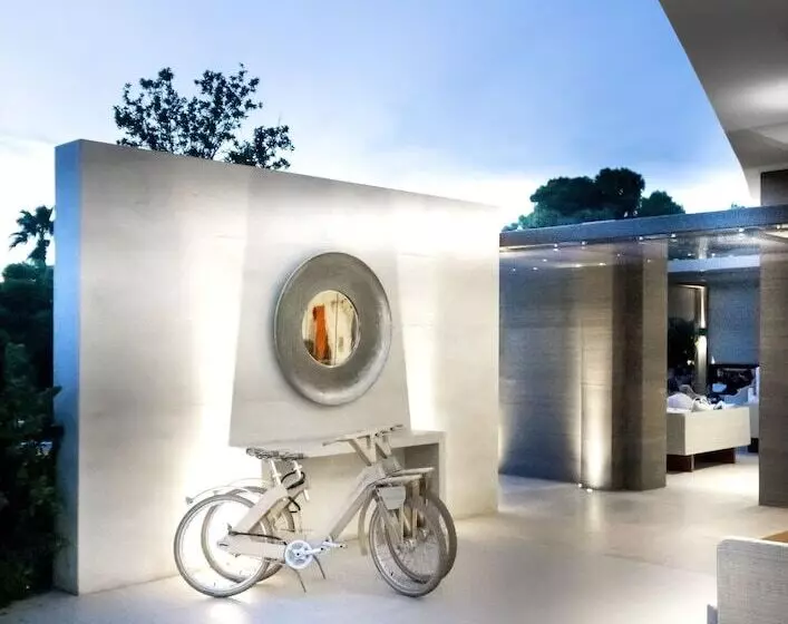 Hotelli Somewhere Vouliagmeni