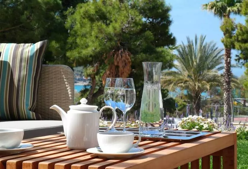 Hotelli Somewhere Vouliagmeni