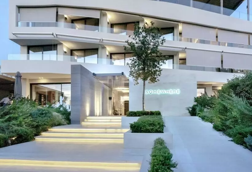 Hotelli Somewhere Vouliagmeni