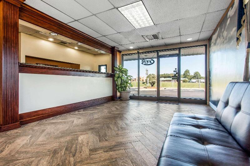 فندق Super 8 By Wyndham Rocky Mount I 95 Exit 145