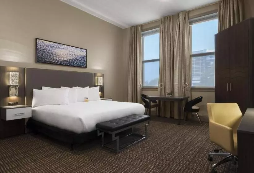 ホテル The Current Iowa, Autograph Collection