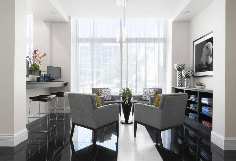 فندق The Current Iowa, Autograph Collection