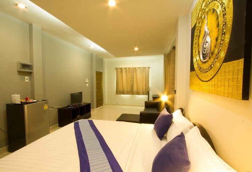 Отель The Rise Resort