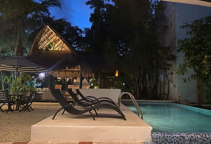 فندق Villas El Encanto Cozumel