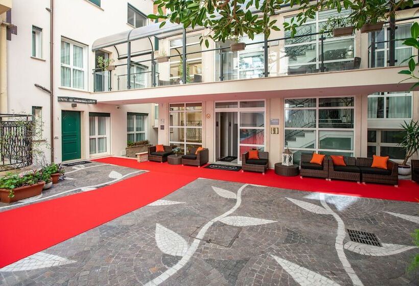 Morin 10 Rome Exclusive Suites