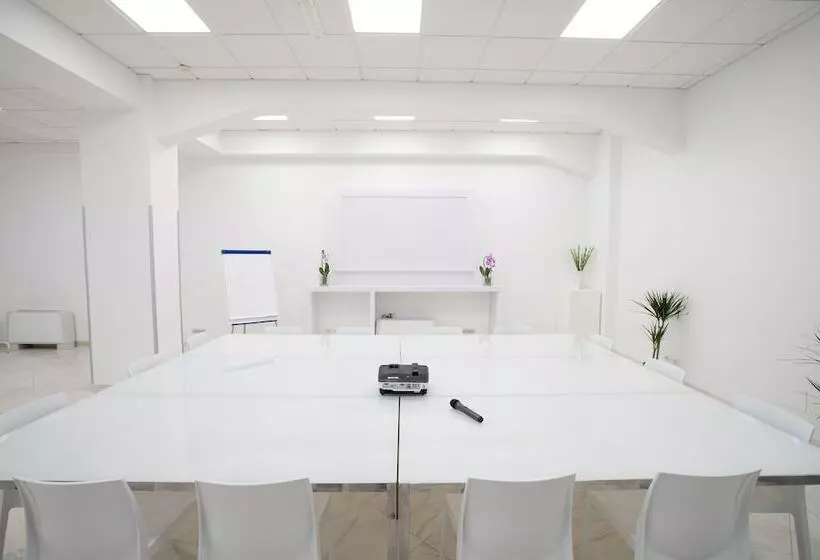 Morin 10 Rome Exclusive Suites