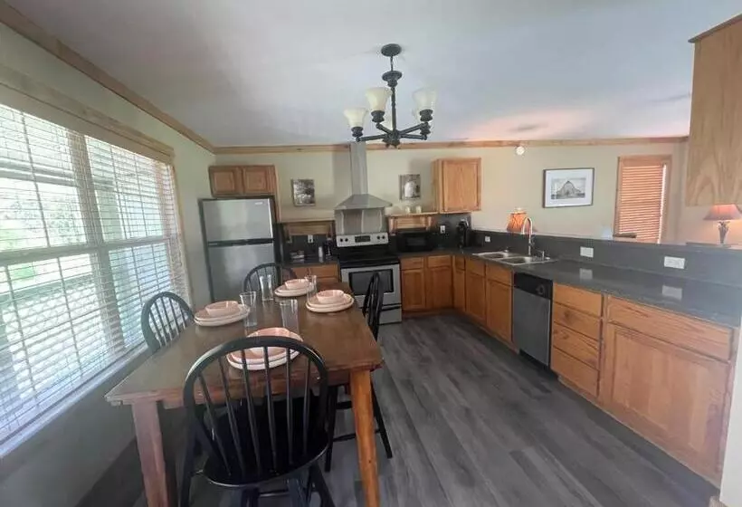 Motelli Stagecoach Inn Woodville