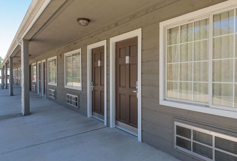 מוטל Stagecoach Inn Woodville