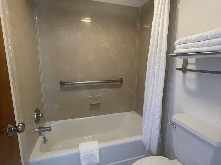 מוטל Stagecoach Inn Woodville