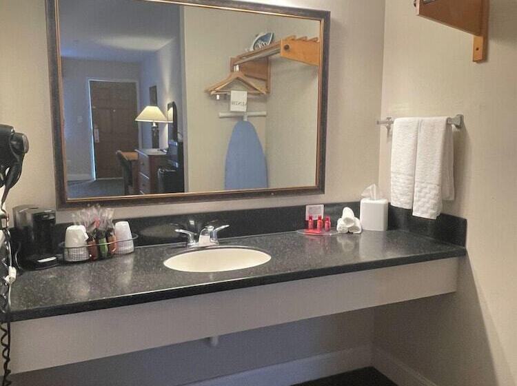 מוטל Stagecoach Inn Woodville