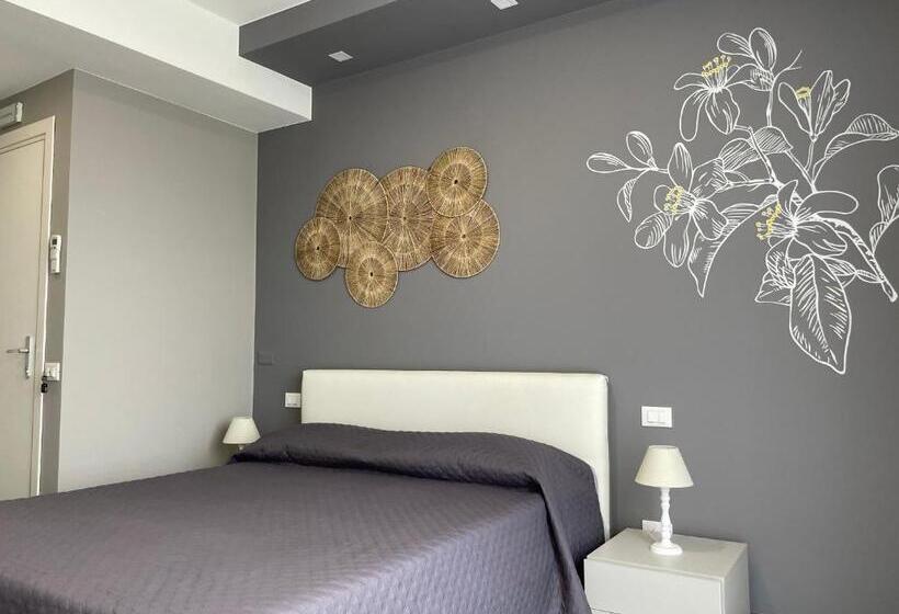 Cala Azzurra Macari Bed And Breakfast And Holidays House