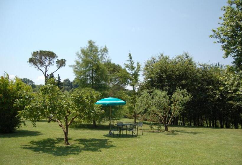 בית מלון כפרי Agriturismo Il Selvino