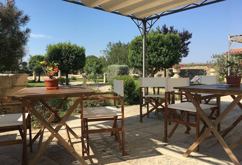 בית מלון כפרי Agriturismo Masseria Costarella