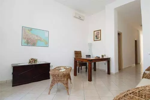 Hotelli B&b Gioiello Del Mare