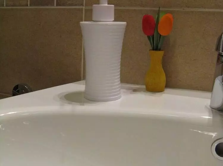 هتل B&b Li Figuli