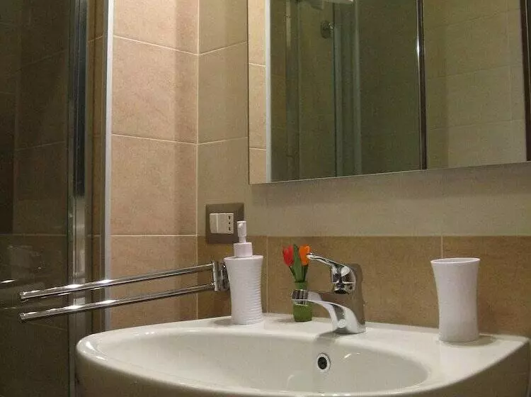 هتل B&b Li Figuli