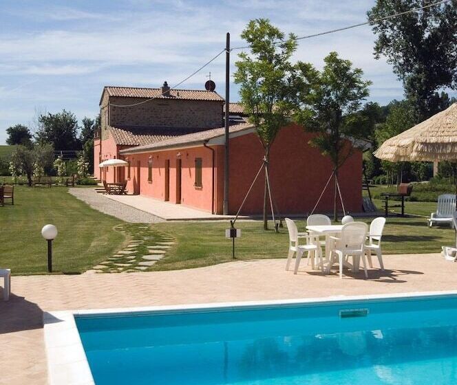 酒店 Agriturismo Casale Le Selvette