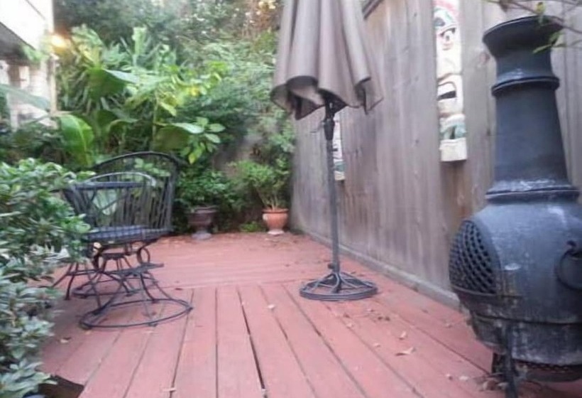 هتل Cityspaces Bnb