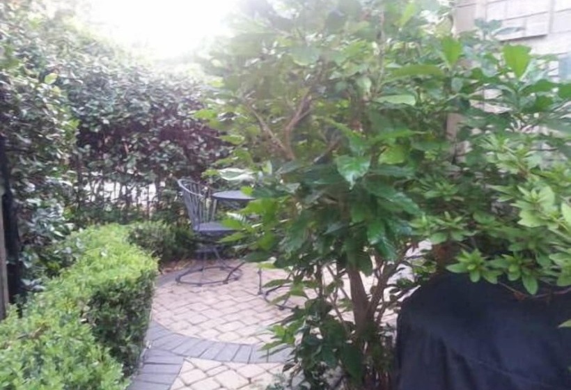 هتل Cityspaces Bnb